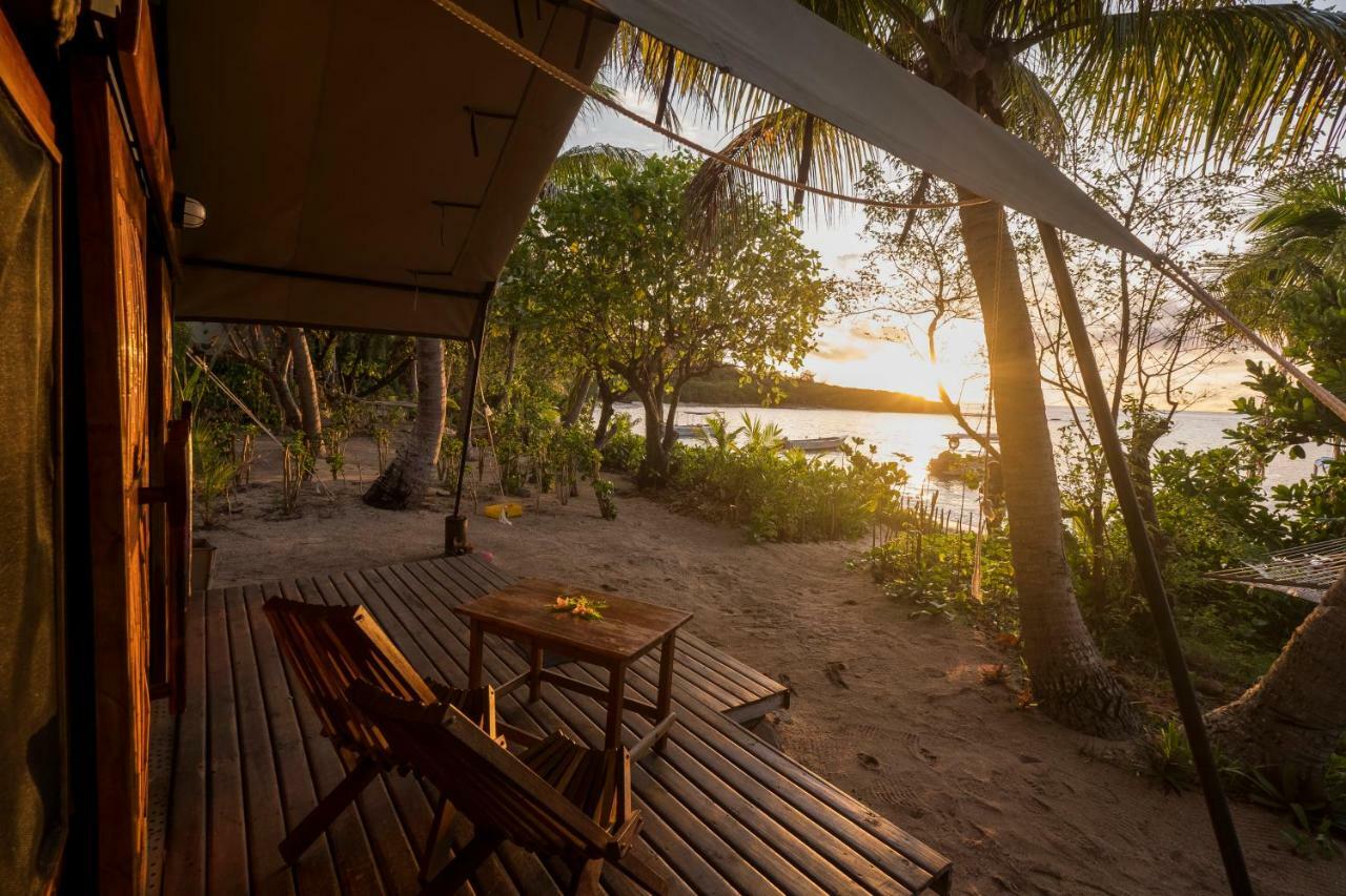 Barefoot Manta Island Resort Drawaqa Island Luaran gambar
