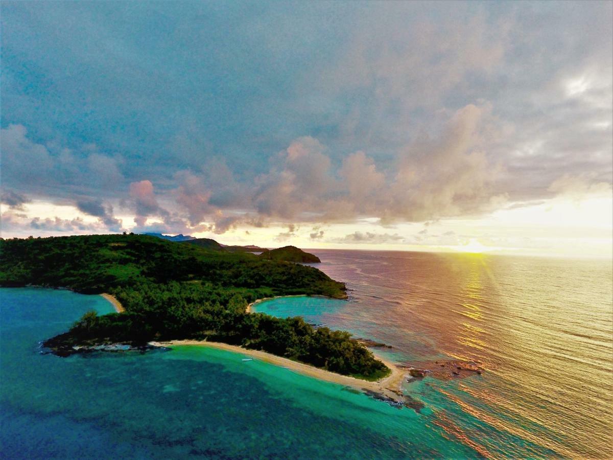 Barefoot Manta Island Resort Drawaqa Island Luaran gambar